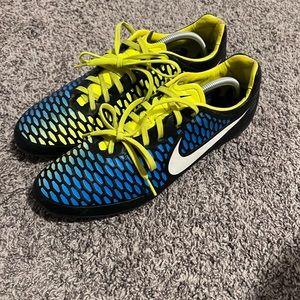 Magista Opus Cleats - US 11.5